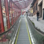 Pintor Colmeiro ya tiene rampas mecánicas: así cambia una de las calles más empinadas de Vigo