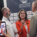 La Diputación incluirá 400.000 euros en su presupuesto de 2027 para captar vuelos en Peinador
