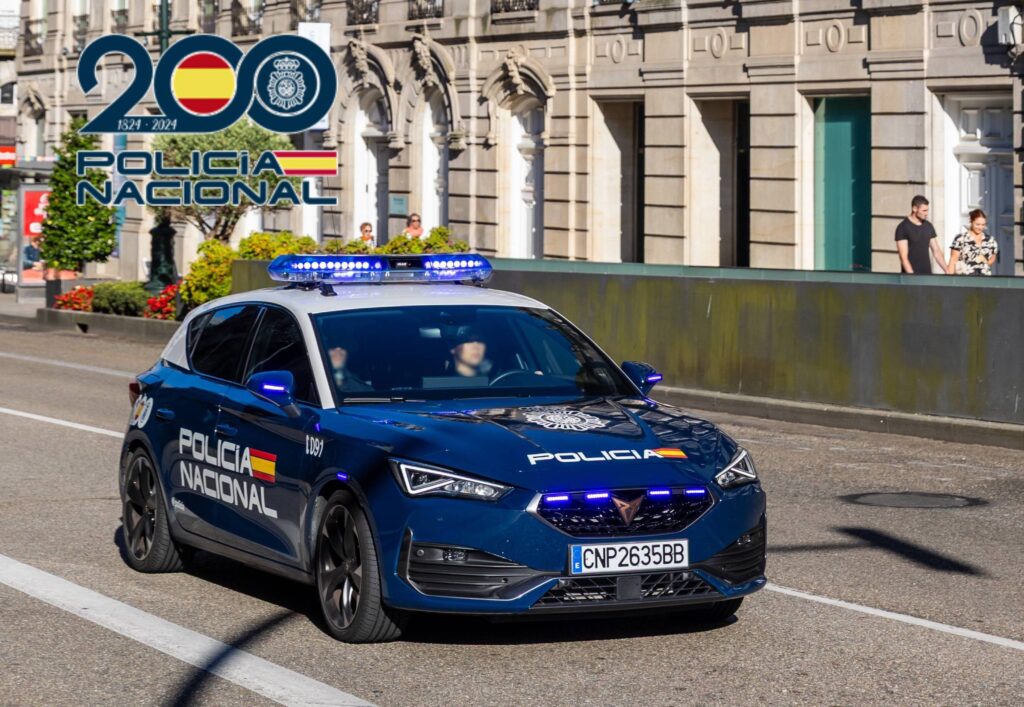 Dos detenidos el mismo día: uno forzó un bar y otro huyó con tarjetas robadas
