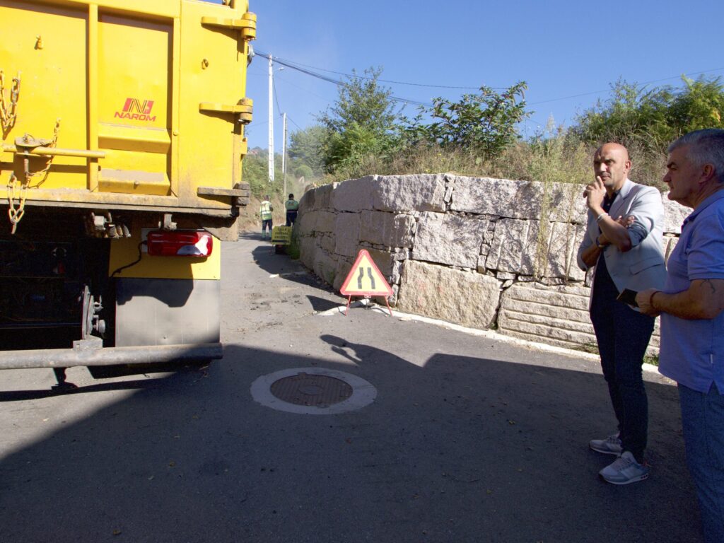 O Porriño mellora camiños de Torneiros e Atios, tras os problemas de firme e drenaxe