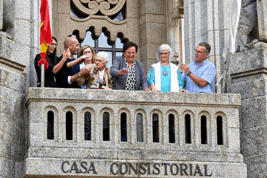 Juaniña, la vecina de 101 años que presentará a Kate Ryan este sábado en O Porriño