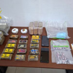 La Guardia Civil detiene en Cangas a un hombre con más de 5,5 kilos de hachís y cocaína
