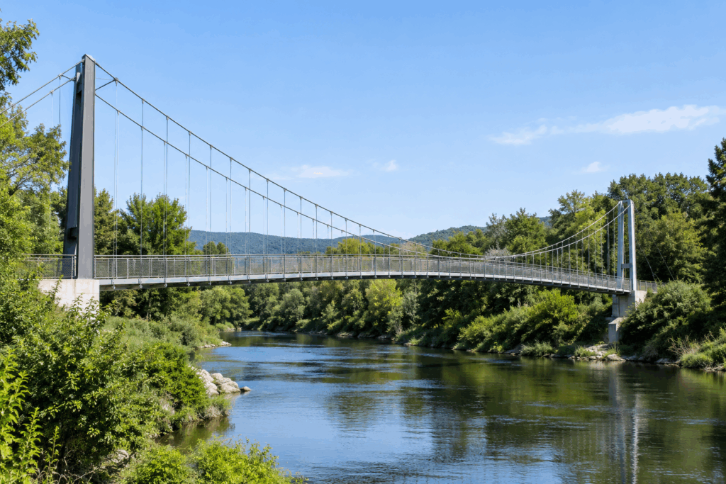 A nova ponte colgante que conectará Galicia e Portugal a pé e en bicicleta sobre o Miño