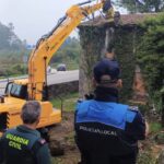 Desalojo y demolición de dos casas para cerrar un foco de drogas en Sanguiñeda
